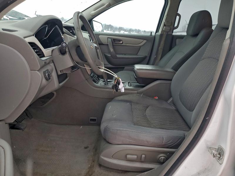 Photo 7 from auction – 2016 CHEVROLET TRAVERSE L with VIN 1GNKRFKD5GJ283184