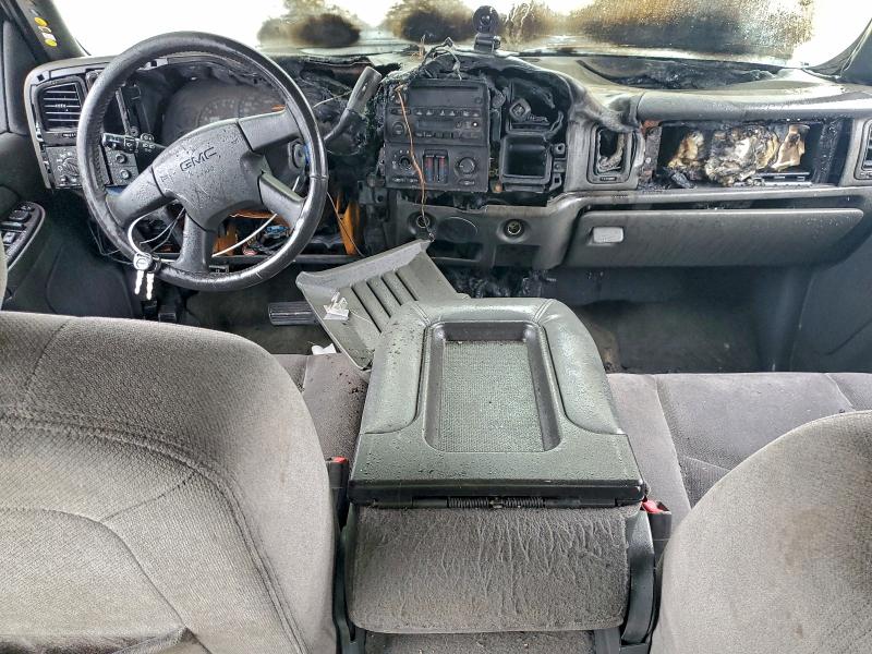 Photo 8 from auction – 2006 GMC NEW SIERRA with VIN 2GTEC13T861168104