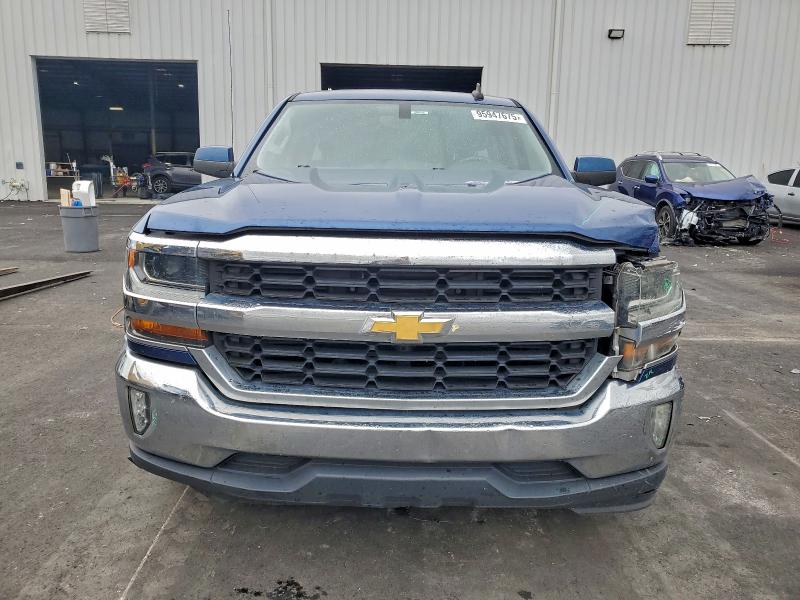 Photo 5 from auction – 2017 CHEVROLET SILVERADO with VIN 1GCRCREC0HZ349396