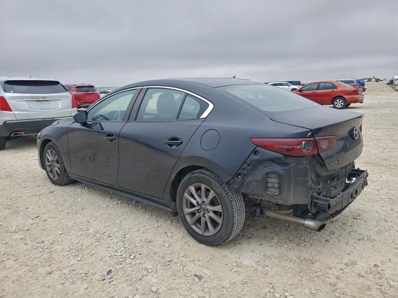 Photo 2 from auction – 2021 MAZDA 3 with VIN JM1BPAAL2M1327308