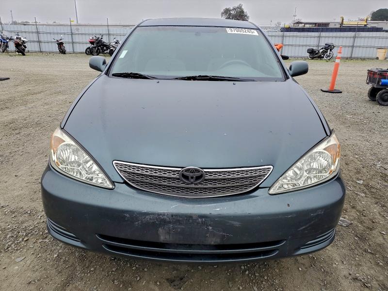 Photo 5 from auction – 2002 TOYOTA CAMRY with VIN 4T1BE30K12U578872