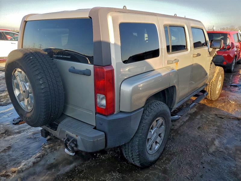 Photo 3 from auction – 2006 HUMMER H3 with VIN 5GTDN136368125960