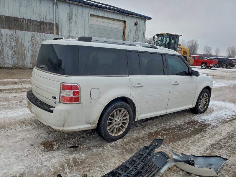 Photo 3 from auction – 2015 FORD FLEX with VIN 2FMHK6C8XFBA08207