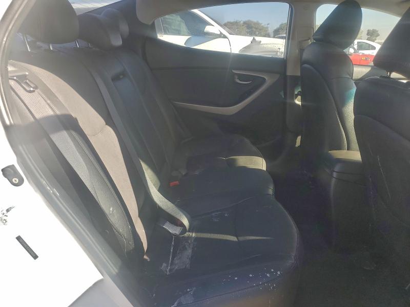 Photo 10 from auction – 2012 HYUNDAI ELANTRA with VIN 5NPDH4AEXCH084668