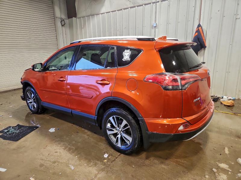 Photo 2 from auction – 2016 TOYOTA RAV4 XLE with VIN 2T3RFREV4GW490155