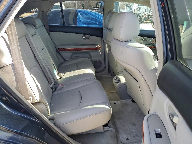 Photo 11 from auction – 2005 LEXUS RX 330 with VIN 2T2HA31U55C075479