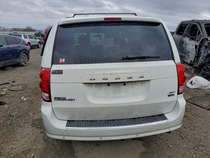 Photo 6 from auction – 2016 DODGE GRAND CARA with VIN 2C4RDGCGXGR338888