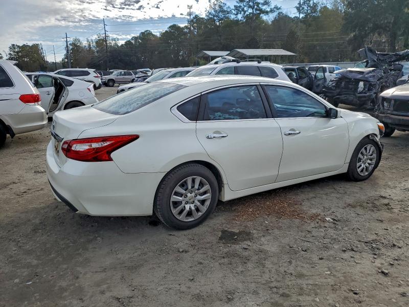 Photo 3 from auction – 2016 NISSAN ALTIMA 2.5 with VIN 1N4AL3AP7GC261018