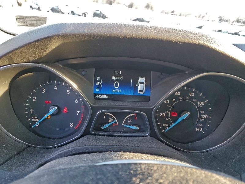 Photo 9 from auction – 2017 FORD FOCUS with VIN 1FADP3E20HL281371