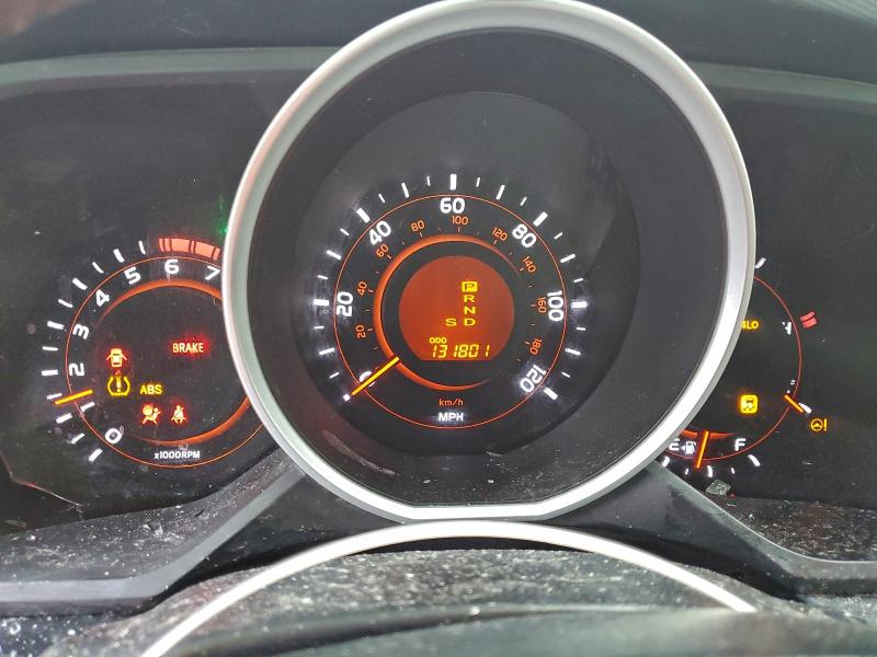 Photo 9 from auction – 2013 TOYOTA 4RUNNER with VIN JTEBU5JR5D5138807