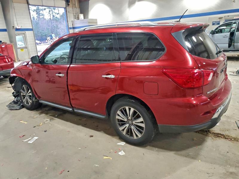 Photo 2 from auction – 2017 NISSAN PATHFINDER with VIN 5N1DR2MN5HC678239