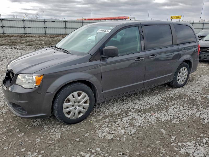 DODGE GRAND CARA 2018 with VIN 2C4RDGBG8JR135166 - Photo from auction