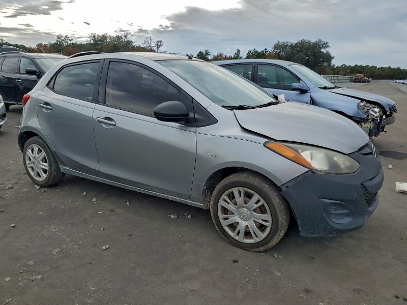 Photo 4 from auction – 2013 MAZDA MAZDA2 with VIN JM1DE1KYXD0152997
