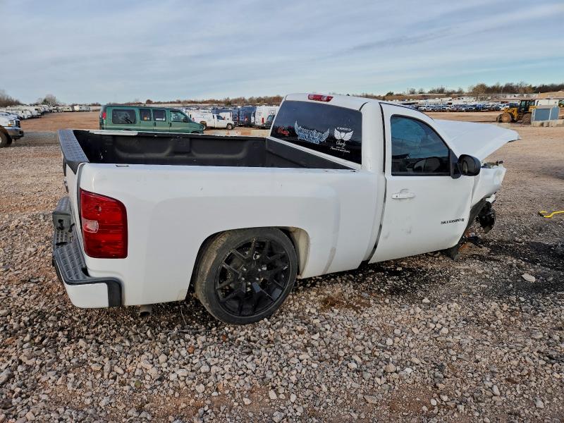 Photo 3 from auction – 2009 CHEVROLET SILVERADO with VIN 1GCEC14X09Z173858