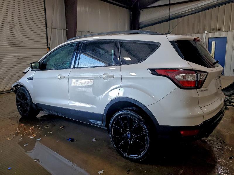 Photo 2 from auction – 2017 FORD ESCAPE TIT with VIN 1FMCU0J97HUD65368