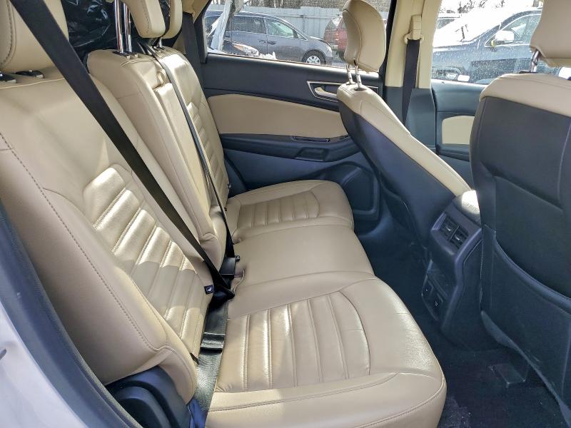 Photo 11 from auction – 2016 FORD EDGE SEL with VIN 2FMPK4J85GBC39214
