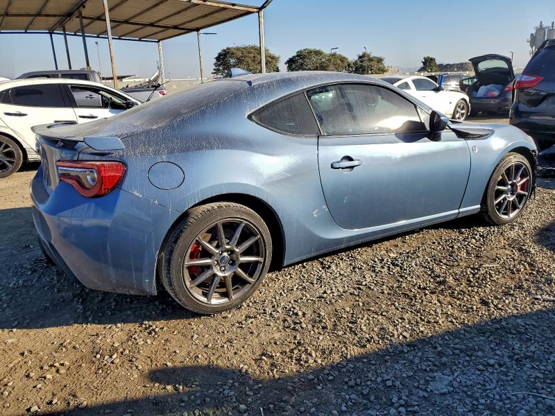Photo 3 from auction – 2018 SUBARU BRZ 2.0 LI with VIN JF1ZCAC19J9601239