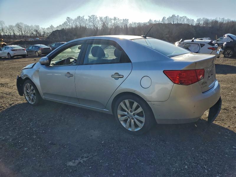 Photo 2 from auction – 2010 KIA FORTE SX with VIN KNAFW4A31A5299430