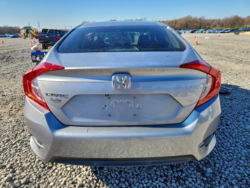 Photo 6 from auction – 2016 HONDA CIVIC LX with VIN 19XFC2F52GE018548