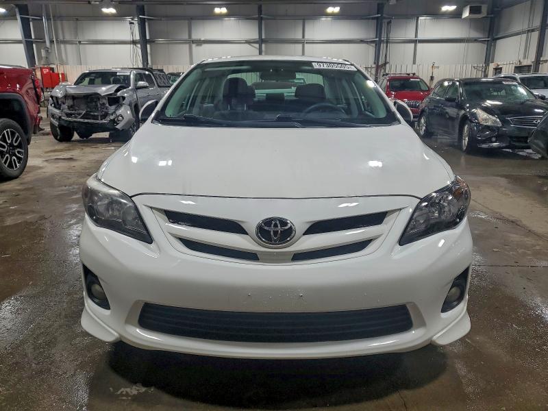 Photo 5 from auction – 2013 TOYOTA COROLLA BA with VIN 2T1BU4EE1DC099741