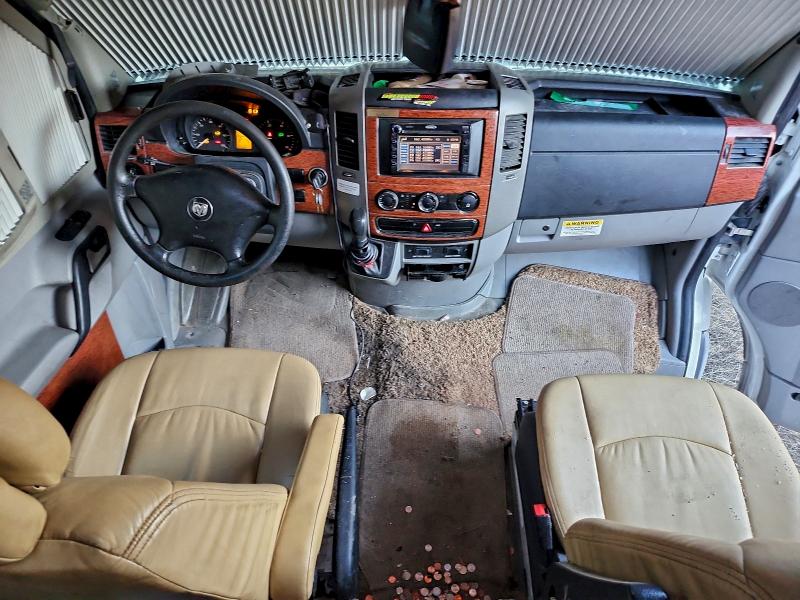 Photo 5 from auction – 2008 DODGE SPRINTER 3 with VIN WDXPF445789384028