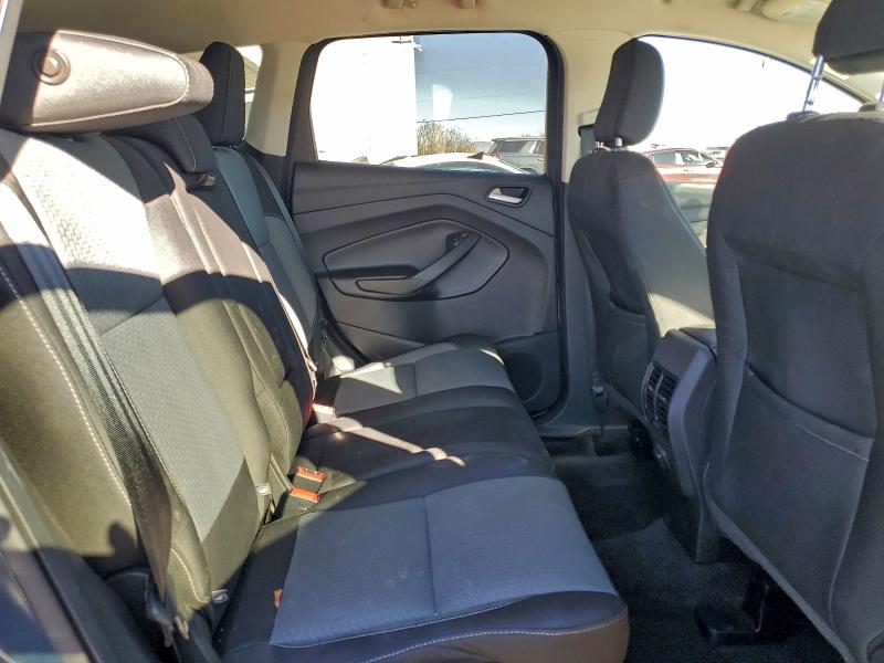 Photo 11 from auction – 2019 FORD ESCAPE with VIN 1FMCU0GD7KUC27705