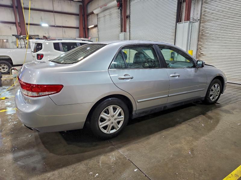 Photo 3 from auction – 2003 HONDA ACCORD LX with VIN JHMCM56313C080281