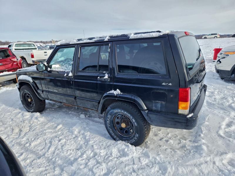 Photo 2 from auction – 1998 JEEP CHEROKEE S with VIN 1J4FJ68S9WL150447