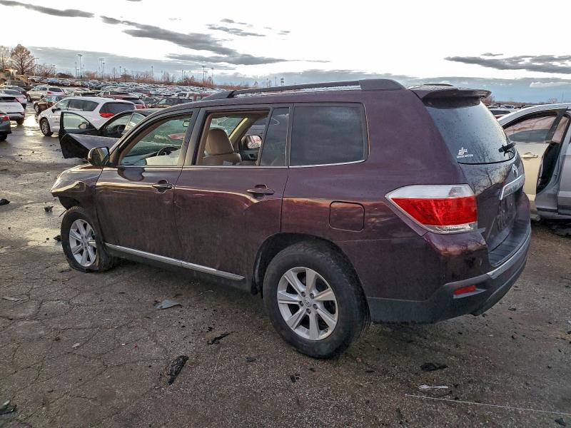 Zdjęcie 2 z aukcji – 2013 TOYOTA HIGHLANDER z VIN 5TDZK3EH2DS136473