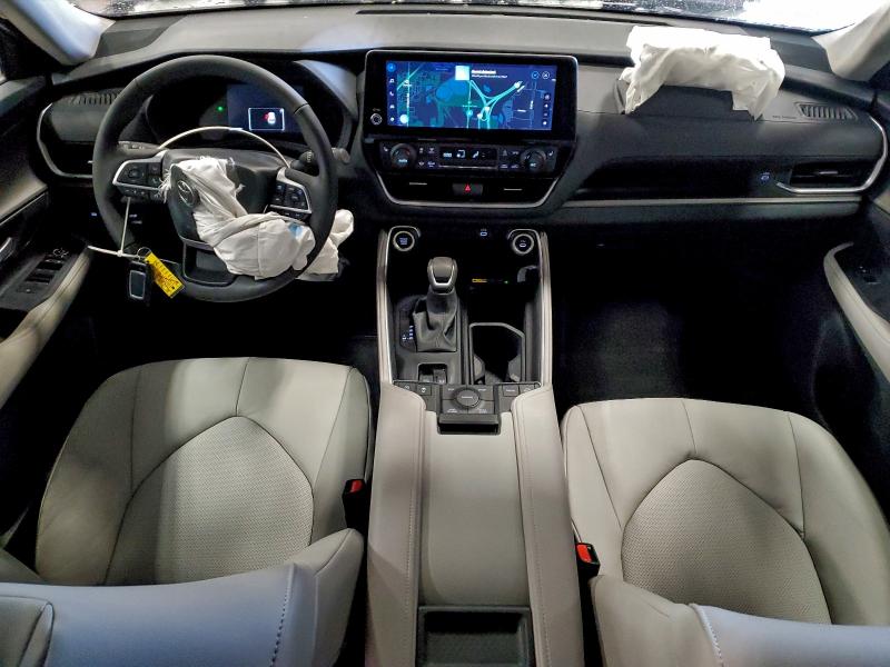 Photo 8 from auction – 2026 TOYOTA GRAND HIGH with VIN 5TDAAAB56TS113548