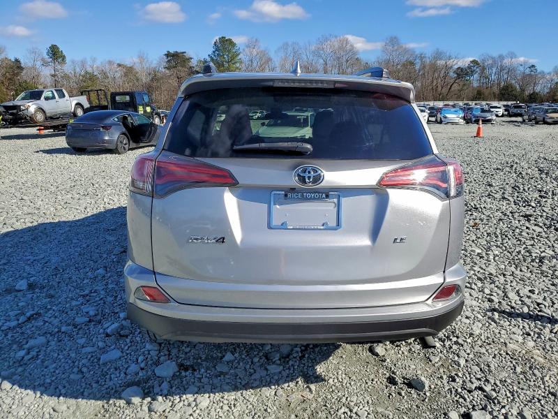 Photo 6 from auction – 2017 TOYOTA RAV4 LE with VIN 2T3ZFREV3HW387746