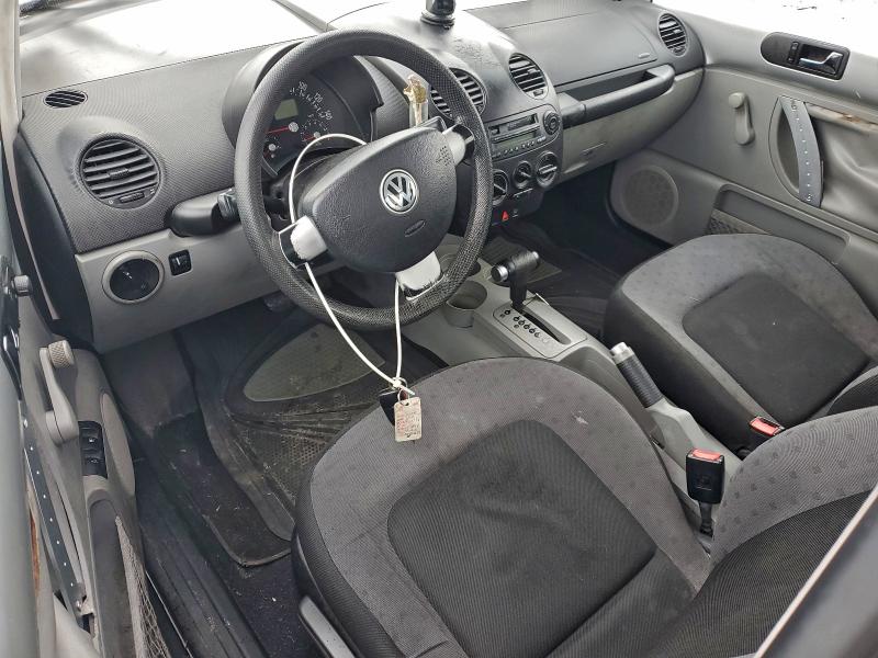 Photo 8 from auction – 2000 VOLKSWAGEN BEETLE with VIN 3VWBC21CXYM422979