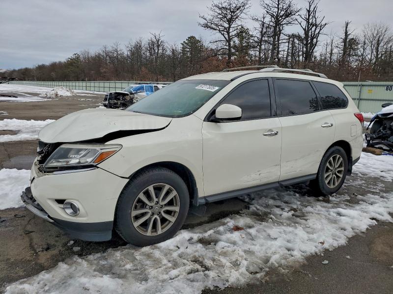 Photo 1 from auction – 2016 NISSAN PATHFINDER with VIN 5N1AR2MMXGC666175