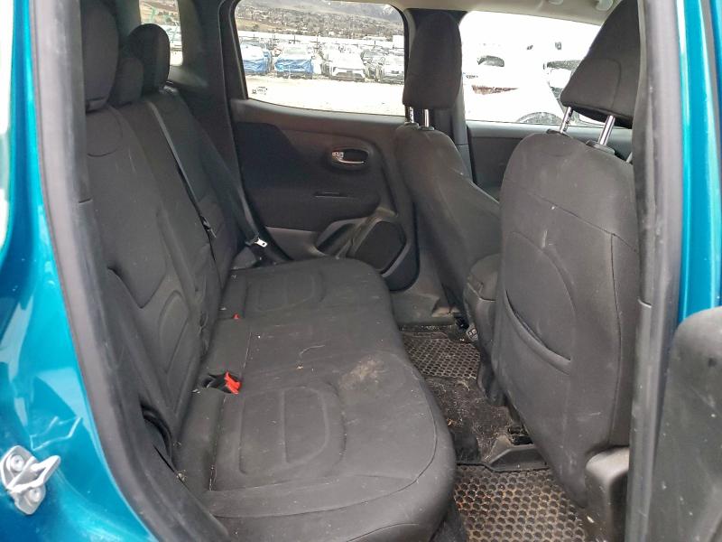Photo 10 from auction – 2019 JEEP RENEGADE with VIN ZACNJBBB0KPK81952
