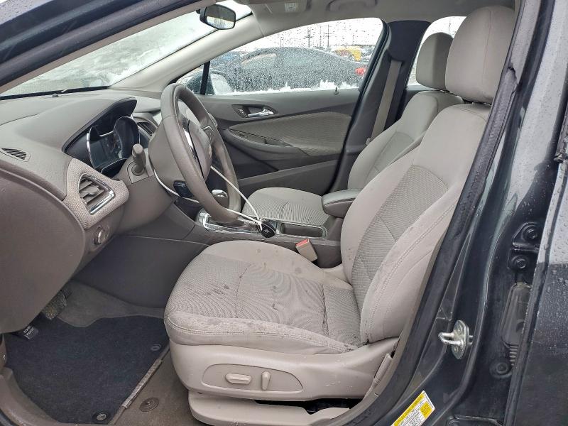 Photo 7 from auction – 2017 CHEVROLET CRUZE LT with VIN 3G1BE6SM0HS592008
