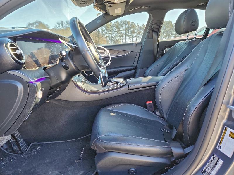 Photo 7 from auction – 2019 MERCEDES-BENZ E 300 with VIN WDDZF4JB6KA592732