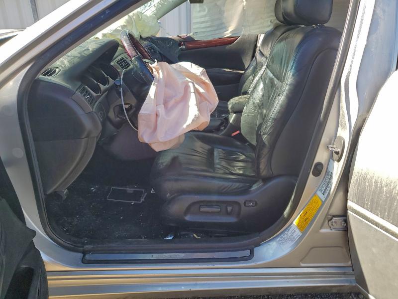 Photo 7 from auction – 2002 LEXUS ES 300 with VIN JTHBF30G225034127