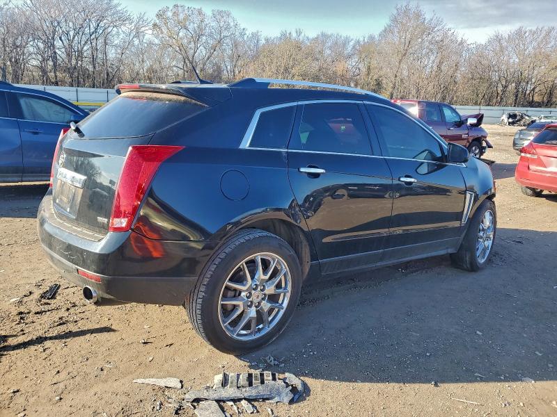 Photo 3 from auction – 2014 CADILLAC SRX PERFOR with VIN 3GYFNCE36ES562804