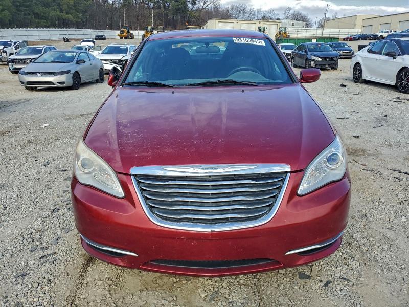 Photo 5 from auction – 2014 CHRYSLER 200 LX with VIN 1C3CCBAB2EN197283