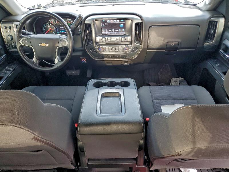 Photo 8 from auction – 2018 CHEVROLET SILVERADO with VIN 3GCUKREC6JG134060