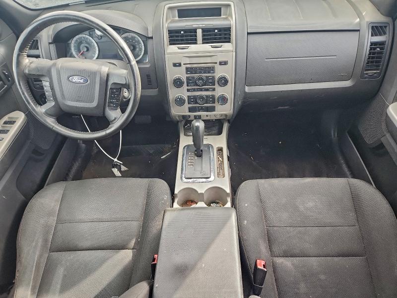 Photo 8 from auction – 2010 FORD ESCAPE XLT with VIN 1FMCU0D71AKA03628