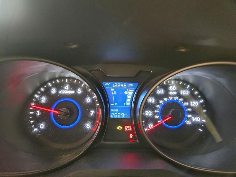 Photo 9 from auction – 2015 HYUNDAI VELOSTER T with VIN KMHTC6AE8FU239309