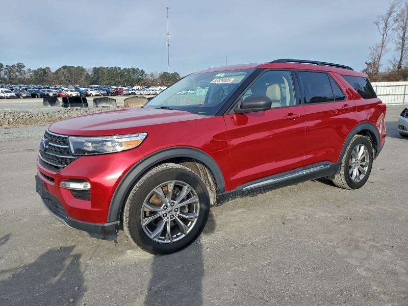 FORD EXPLORER X 2022 с VIN 1FMSK7DH0NGA76680 - Фото с аукциона