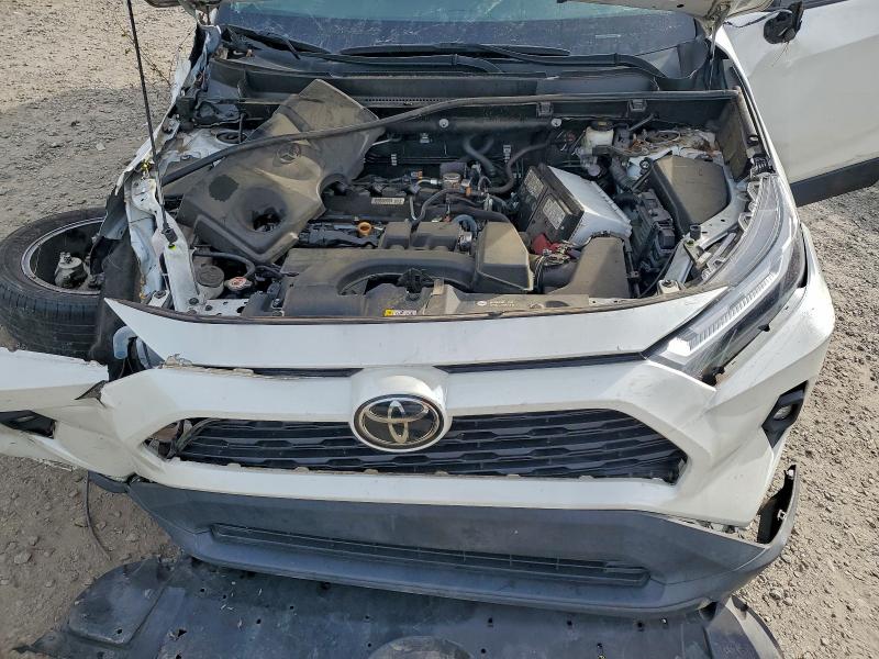 Photo 12 from auction – 2022 TOYOTA RAV4 with VIN 2T3C1RFV8NW199402