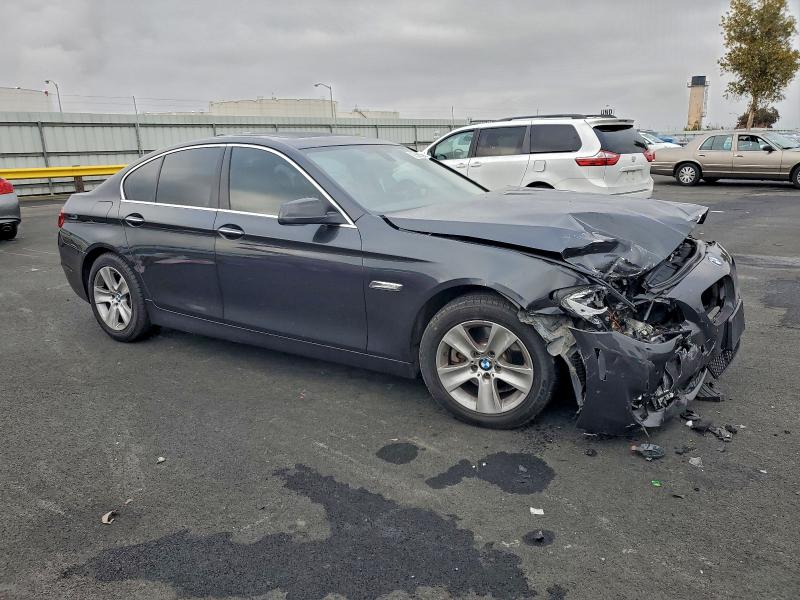 Photo 4 from auction – 2013 BMW 528 I with VIN WBAXG5C58DDY35595