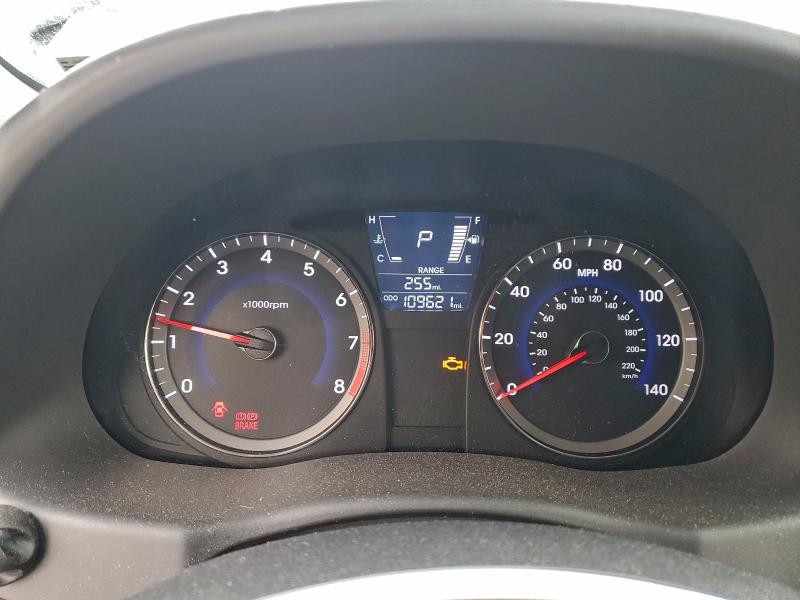 Photo 9 from auction – 2012 HYUNDAI ACCENT GLS with VIN KMHCU5AE7CU024068