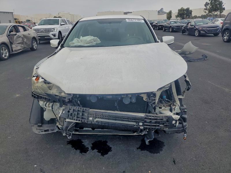 Photo 5 from auction – 2014 HONDA ACCORD LX with VIN 1HGCR2F39EA031265