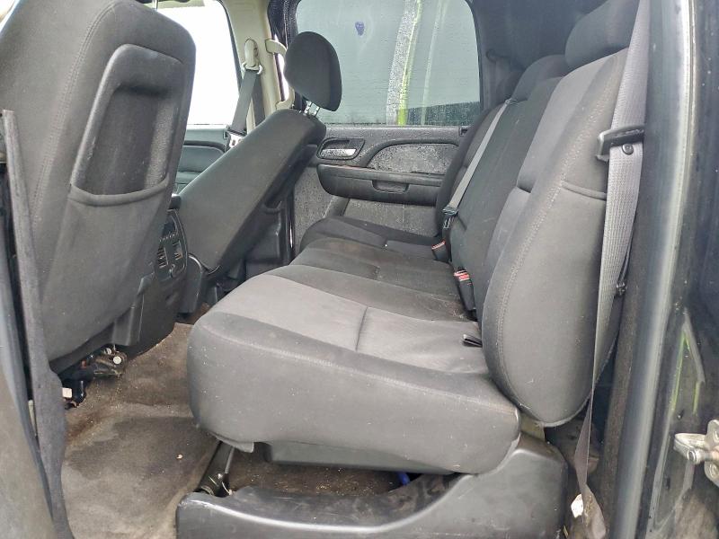 Photo 10 from auction – 2010 CHEVROLET AVALANCHE with VIN 3GNVKEE07AG133865