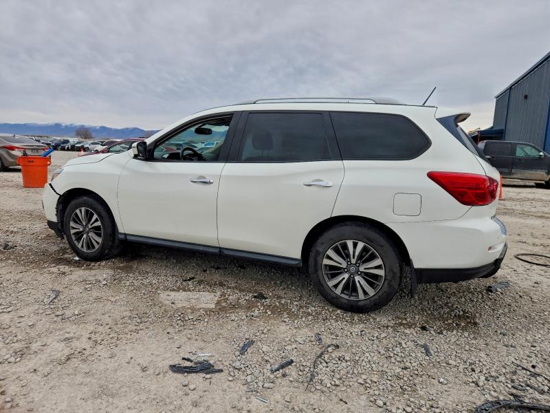 Photo 2 from auction – 2017 NISSAN PATHFINDER with VIN 5N1DR2MM4HC626043
