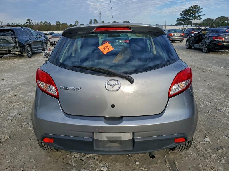 Photo 6 from auction – 2014 MAZDA MAZDA2 TOU with VIN JM1DE1LZ0E0179702